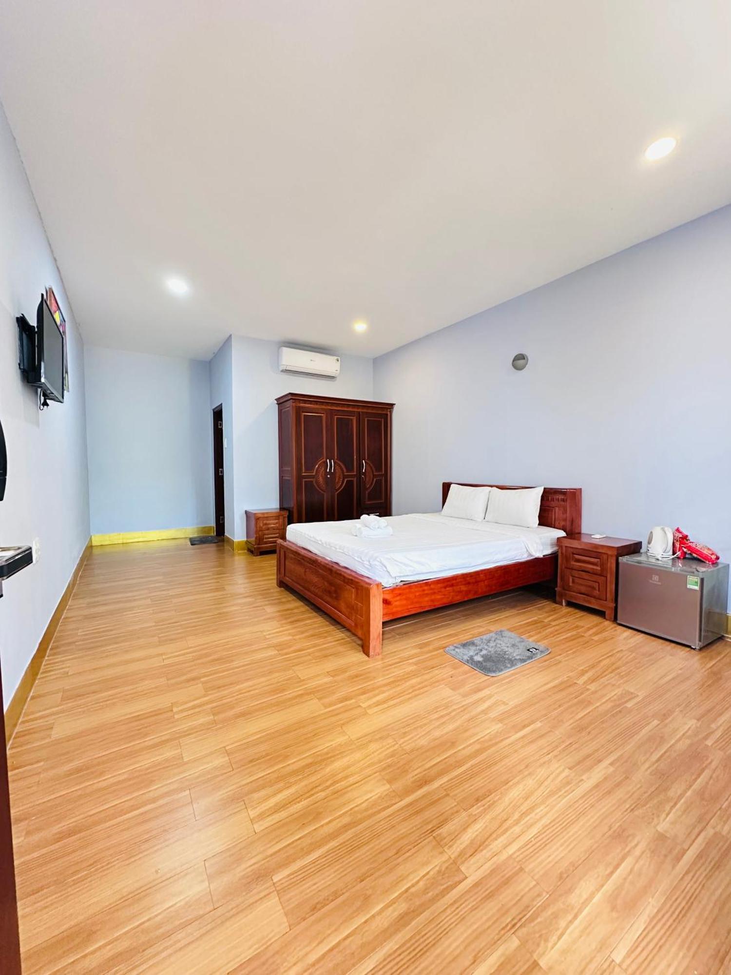 Bungalow Hotel Chi Khu Co Ong Eksteriør billede