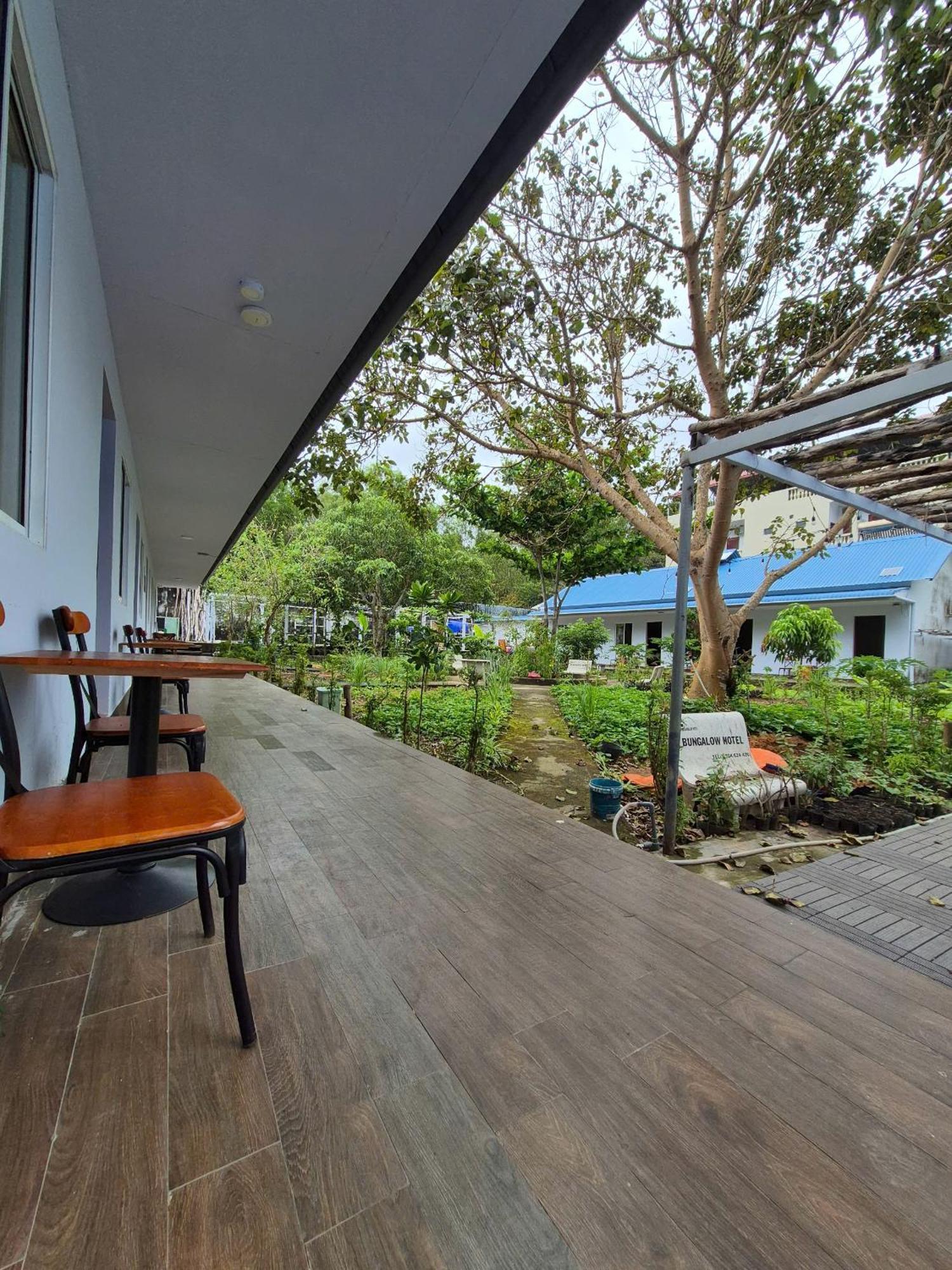 Bungalow Hotel Chi Khu Co Ong Eksteriør billede
